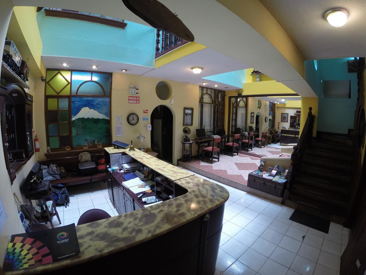 Hotel Estacion Riobamba Exterior photo